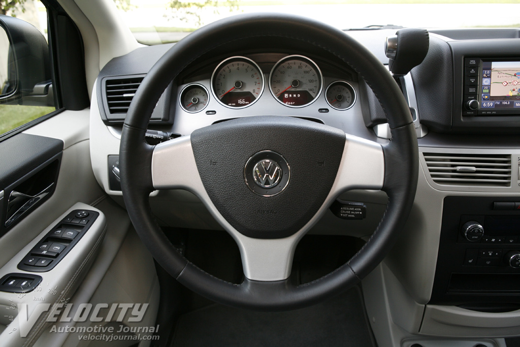 2009 Volkswagen Routan Instrumentation
