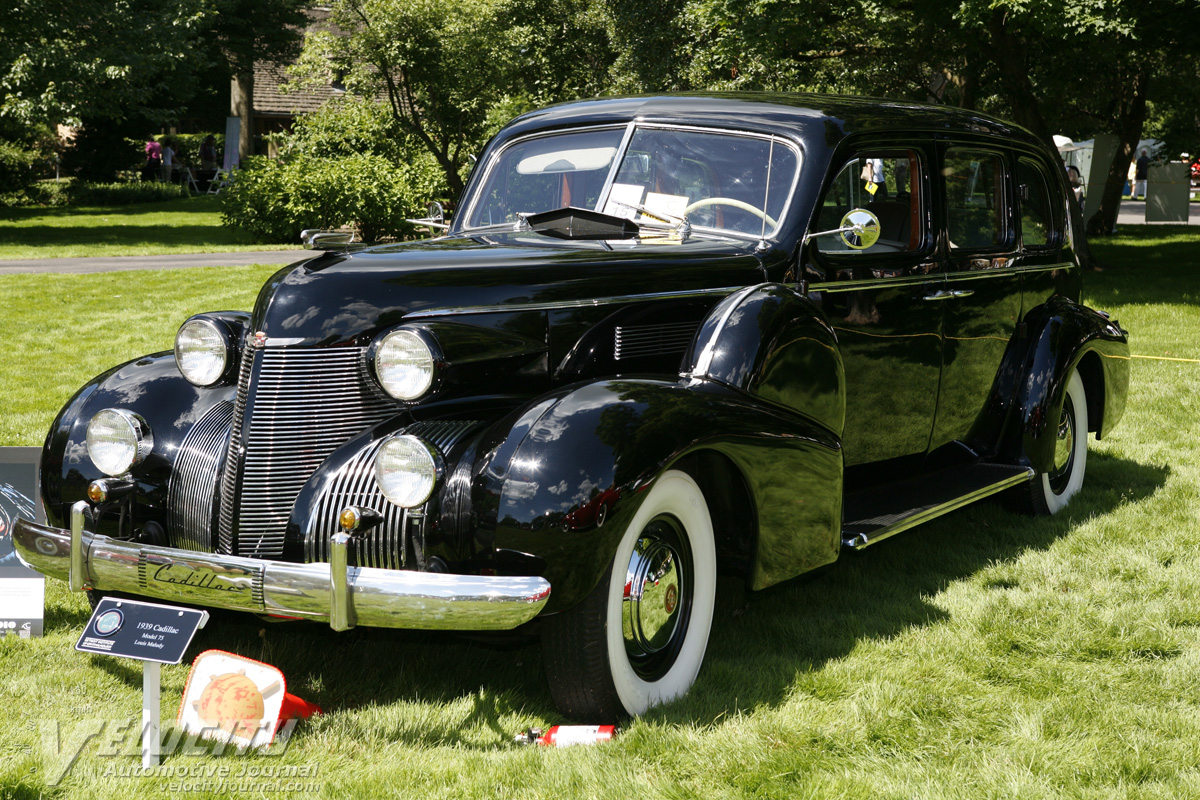 1939 Cadillac Series 75 4d