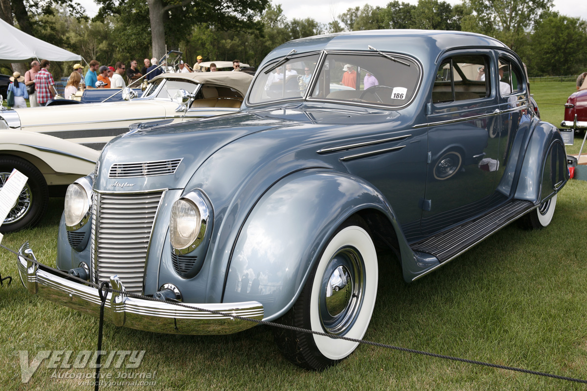 1937 Chrysler Airflow 2d
