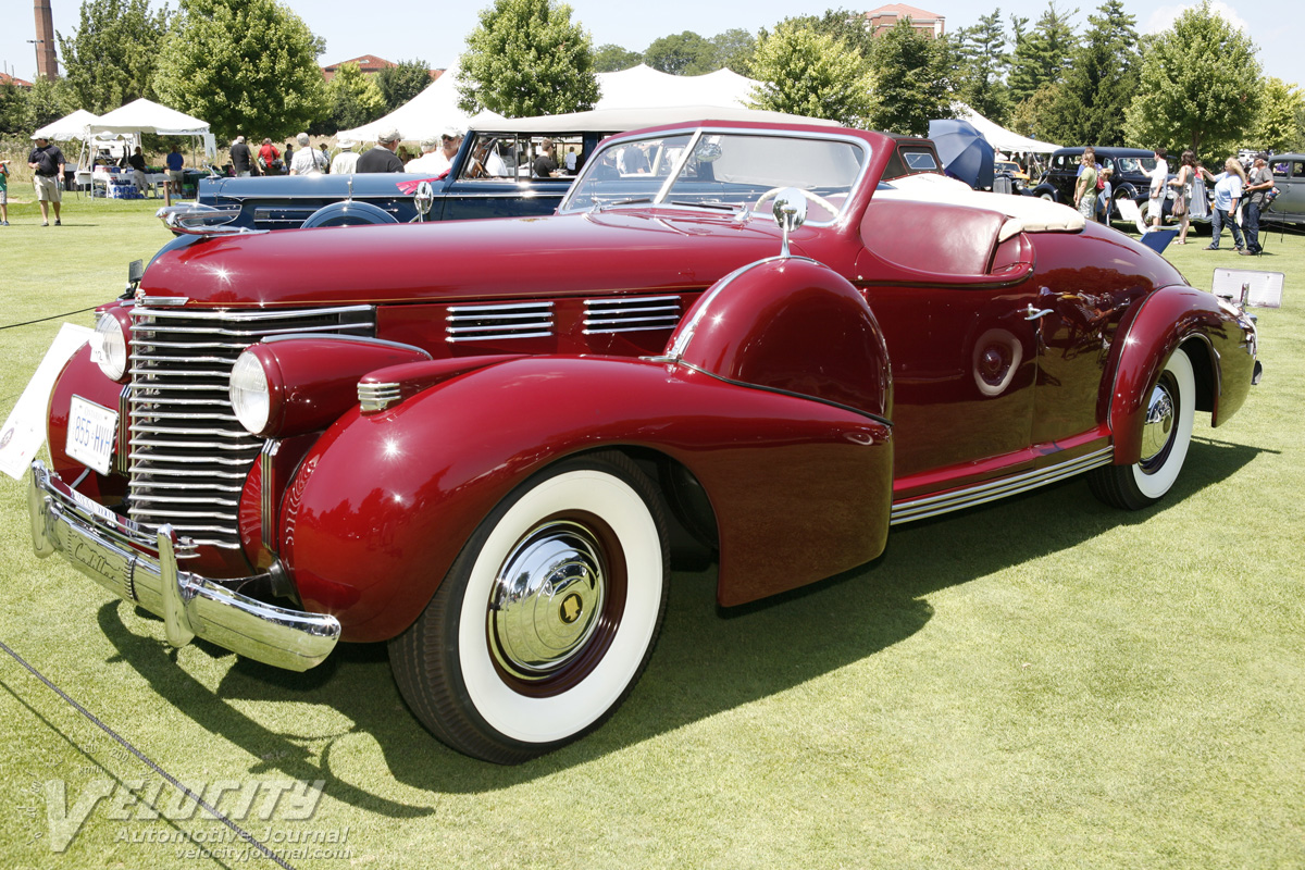 1938 Cadillac Series 60 roadster