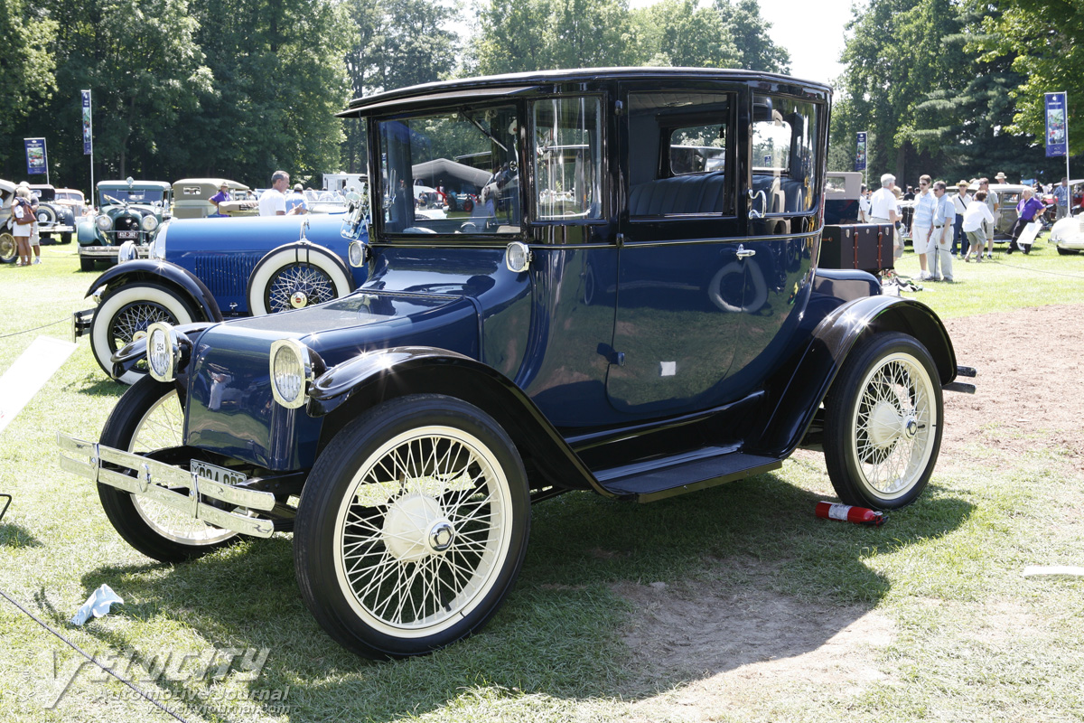 1925 Detroit Electric Model 95 Brougham