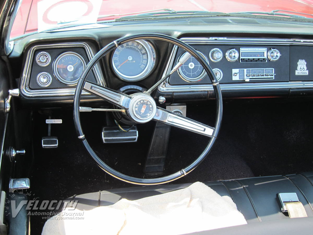 1966 Oldsmobile Dynamic 88 convertible Interior