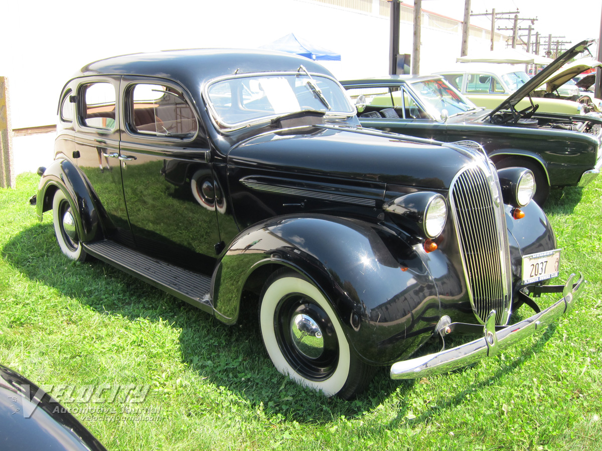 1937 Plymouth P4 4-door