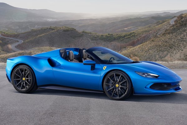 2025 Ferrari 296 GTS