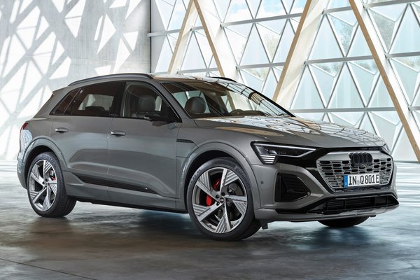 2025 Audi Q8 e-tron SUV