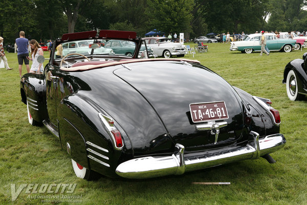 1941 Cadillac Series 62 convertible coupe