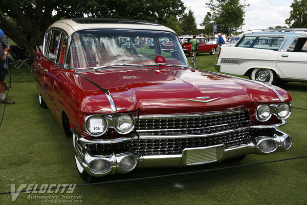 1959 Cadillac Broadmoor Skyview (custom hotel vehicle)