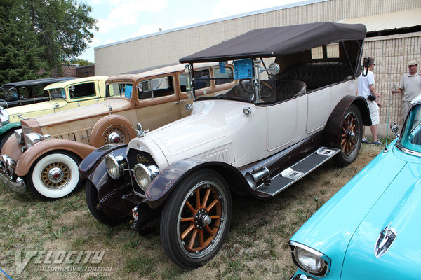 1916 Cadillac 7p Touring