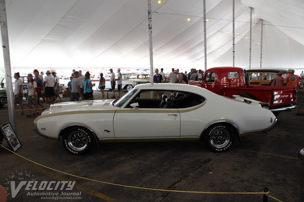 1969 Oldsmobile 4-4-2