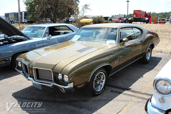 1972 Oldsmobile Cutlass 2d hardtop