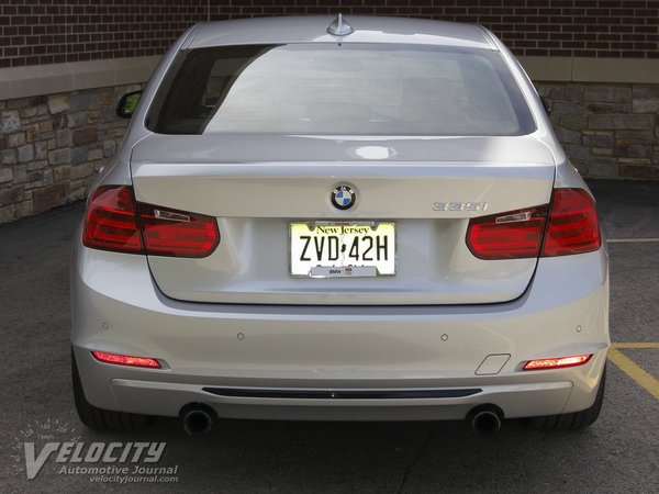 2012 BMW 3-Series 335i sedan