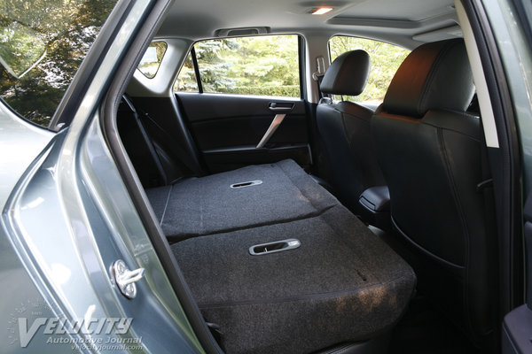 2012.5 Mazda MAZDA3 Grand Touring 5-door Interior