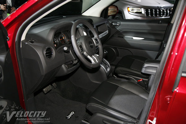 2014 Jeep Compass Interior