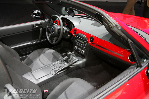 2013 Mazda MX-5 Interior
