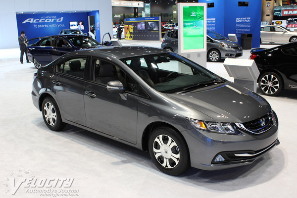 2013 Honda Civic Hybrid sedan