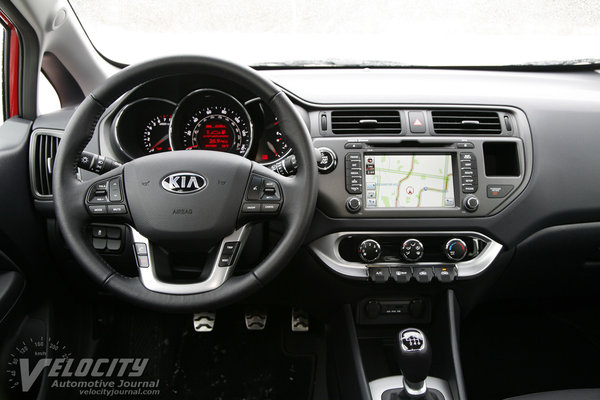 2013 Kia Rio 5-door Instrumentation