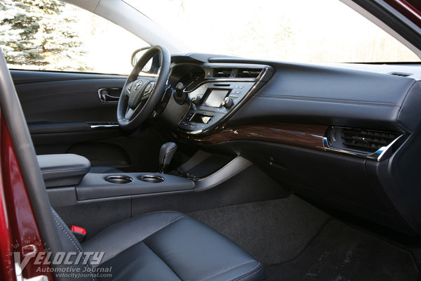 2013 Toyota Avalon XLE Touring Interior