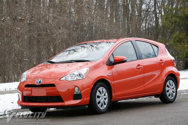 2013 Toyota Prius c