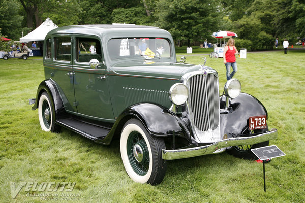 1933 Continental (Continental Motors Corporation) Flyer sedan
