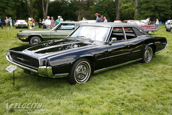 1967 Ford Thunderbird 4d