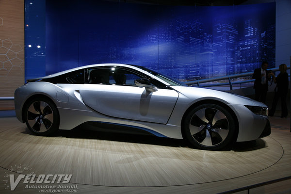 2014 BMW i8