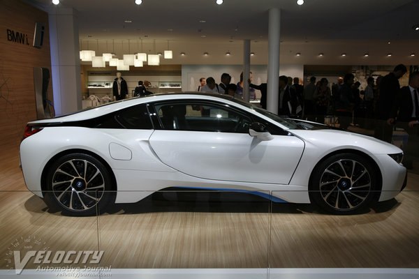 2014 BMW i8