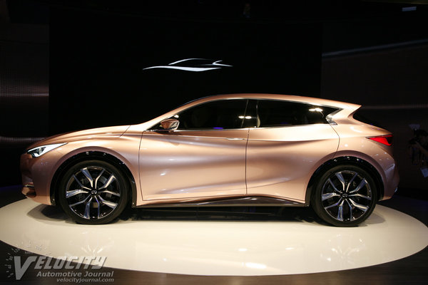 2013 Infiniti Q30