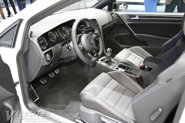 2014 Volkswagen Golf 3d Interior