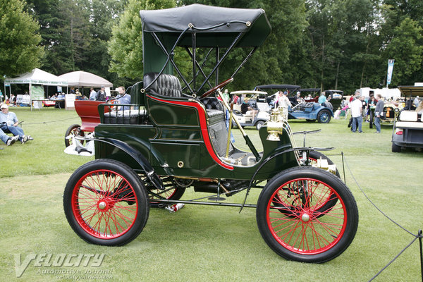 1901 Packard Model C runabout