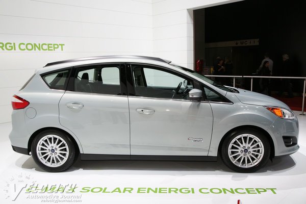 2014 Ford C-MAX Solar Energi