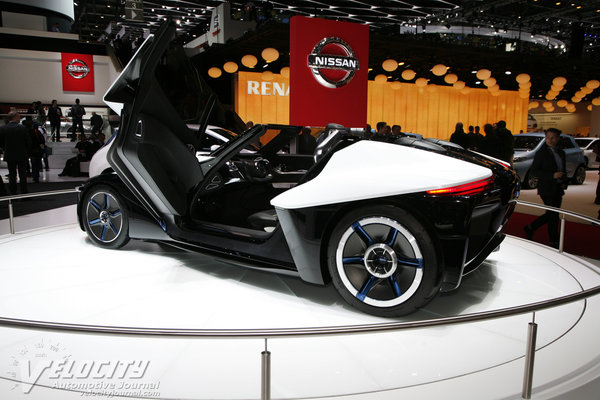 2013 Nissan BladeGlider