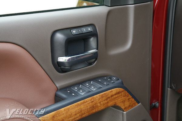 2014 Chevrolet Silverado 1500 High Country Crew Cab Interior