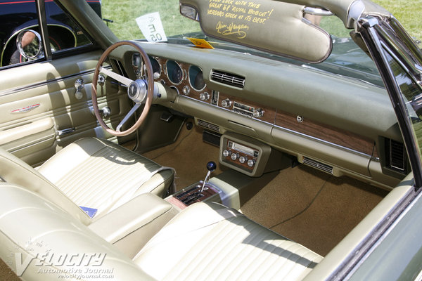 1968 Pontiac GTO convertible Interior
