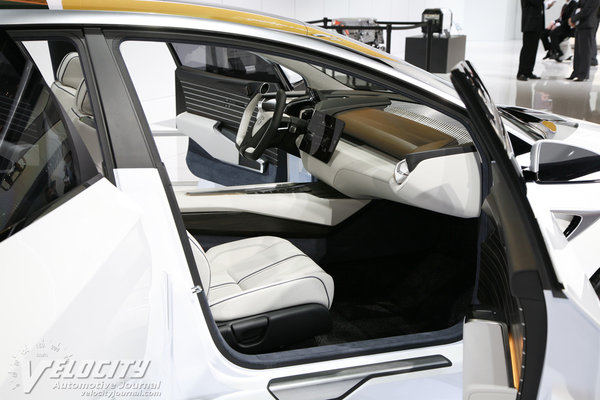 2014 Honda FCV Interior