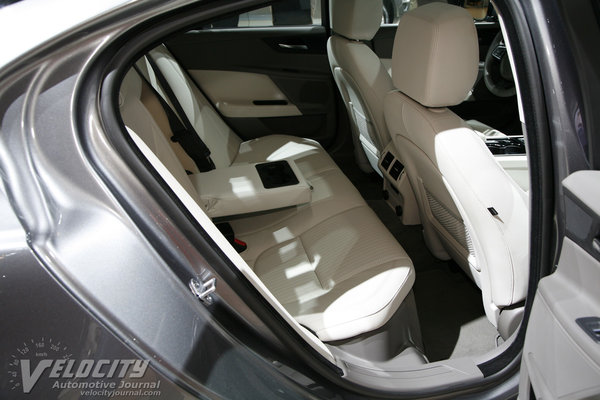 2016 Jaguar XE sedan Interior