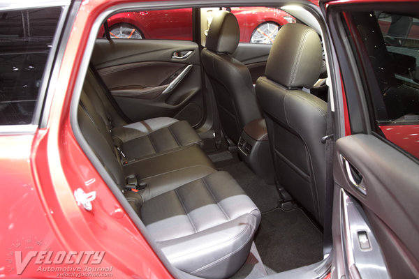 2015 Mazda Mazda6 Wagon Interior