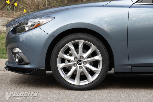 2015 Mazda Mazda3 5d Wheel