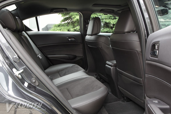 2016 Acura ILX Interior