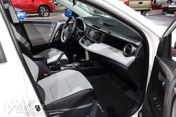 2016 Toyota RAV4 Interior