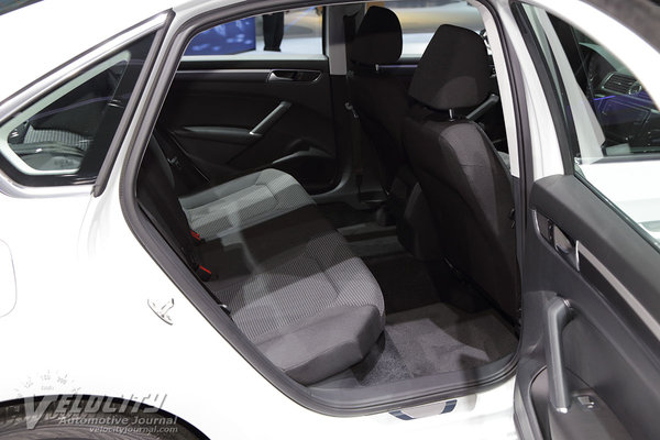 2016 Volkswagen Passat Interior