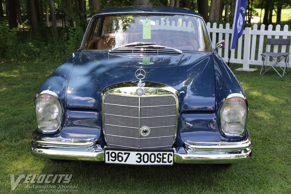 1967 Mercedes-Benz 300SE coupe