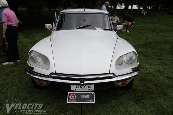 1971 Citroen D Special sedan