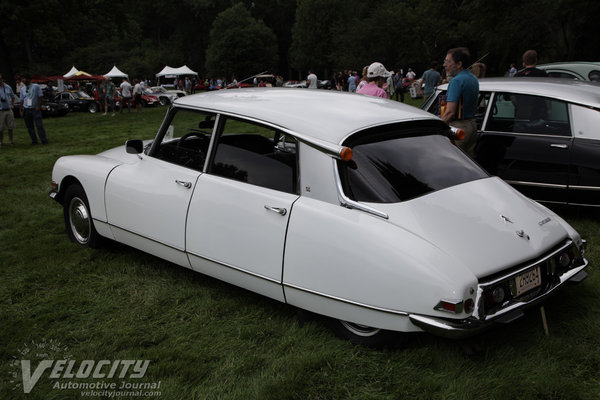 1971 Citroen D Special sedan