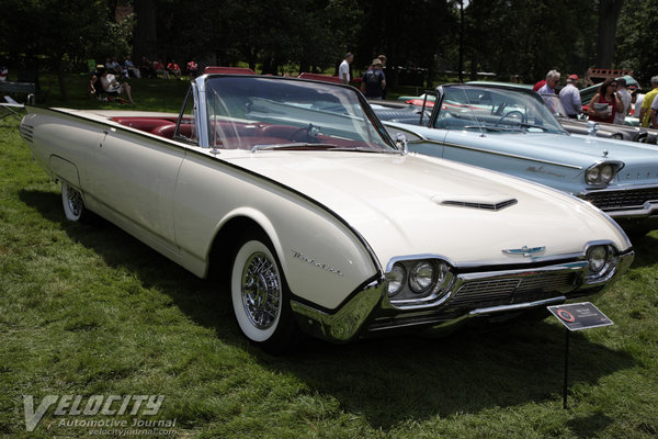 1961 Ford Thunderbird