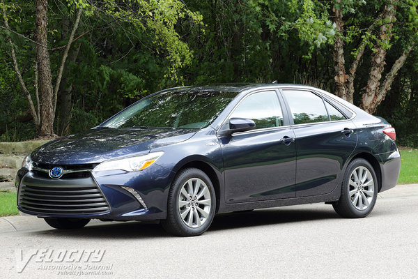 2016 Toyota Camry XLE Hybrid