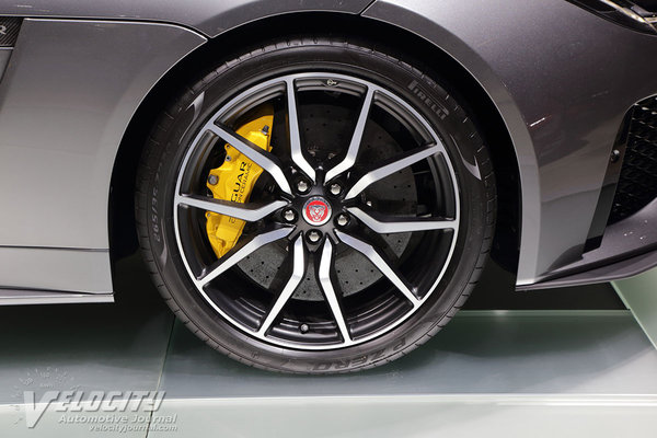 2017 Jaguar F-Type Convertible Wheel