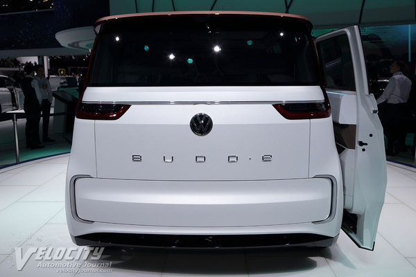 2016 Volkswagen Budd-e