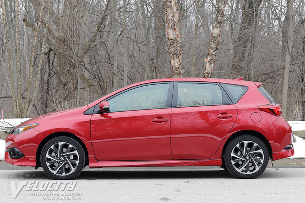 2016 Scion iM