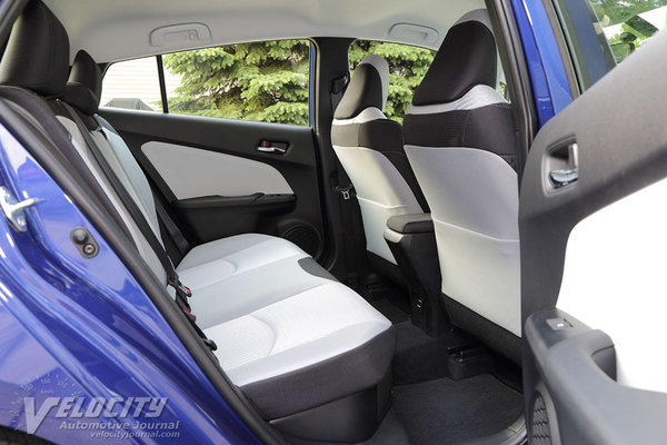 2016 Toyota Prius Interior