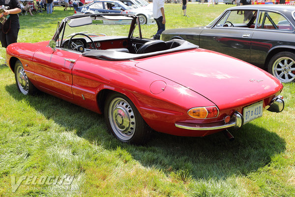 1966 Alfa Romeo Duetto